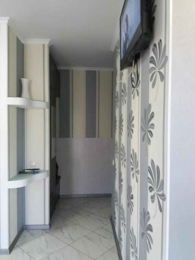 Apartment On 8 Marta Nikolayev Exterior foto